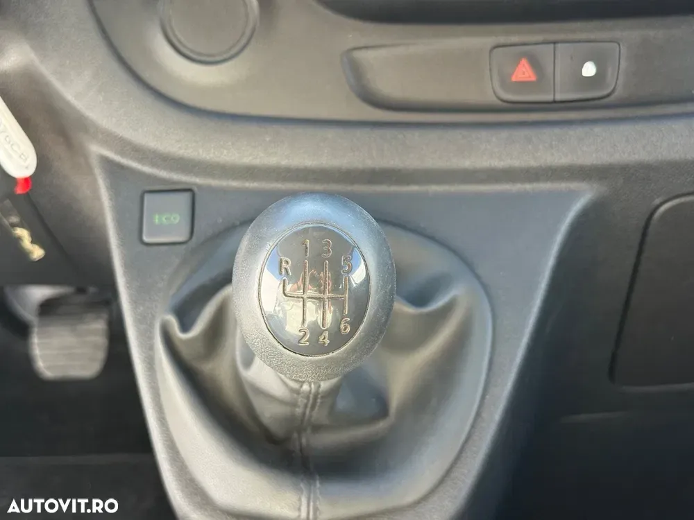 Renault Trafic ENERGY Grand Spaceclass — imagine 6
