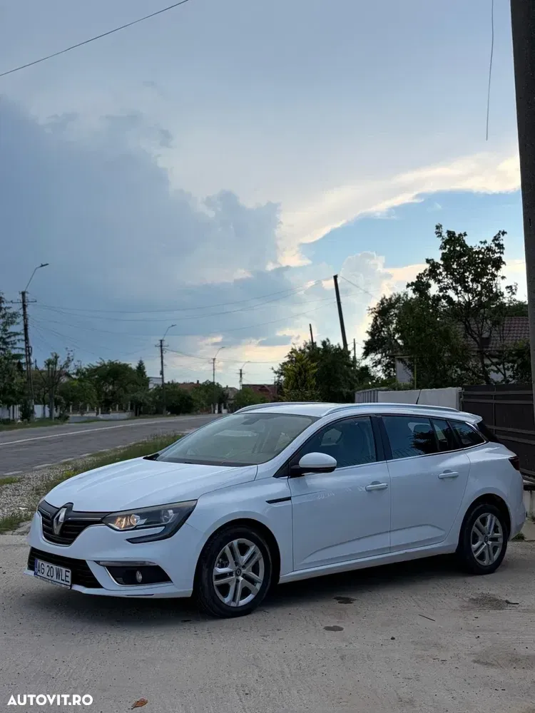 Renault Mégane IV ENERGY dCi Zen — imagine 2