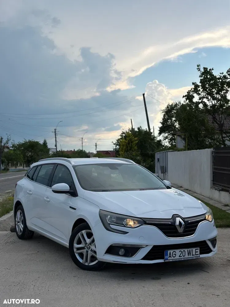 Renault Mégane IV ENERGY dCi Zen — imagine 4