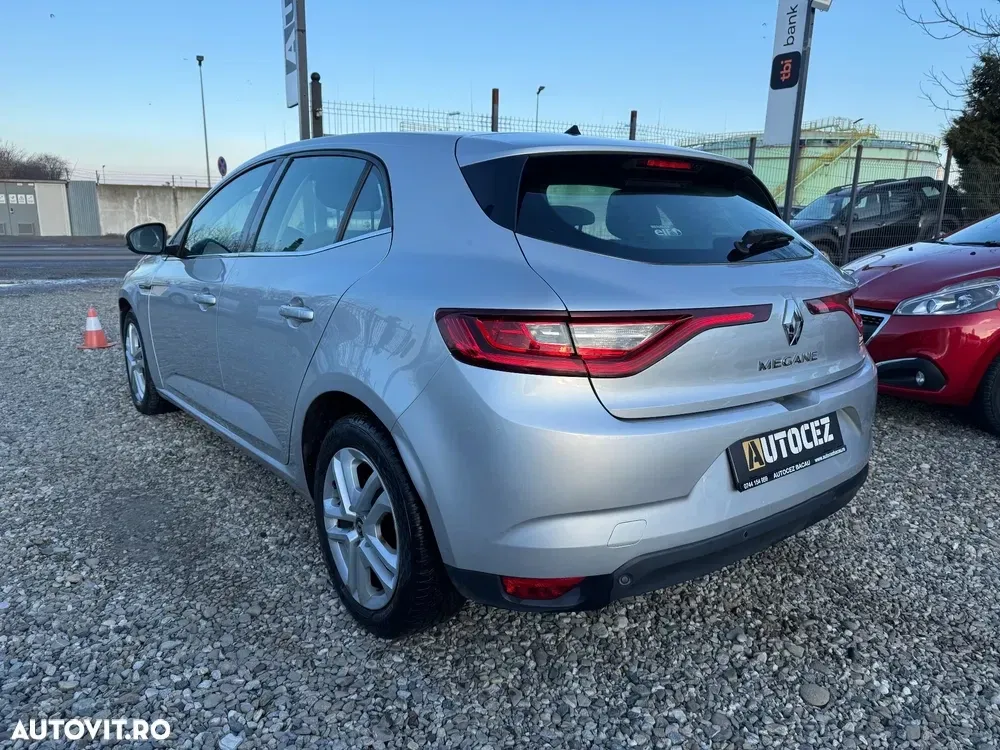 Renault Mégane 1.5 dCi Expression — imagine 4