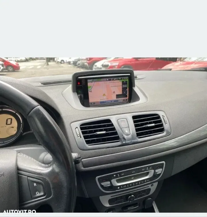 Renault Mégane IV ENERGY dCi Intens — imagine 3