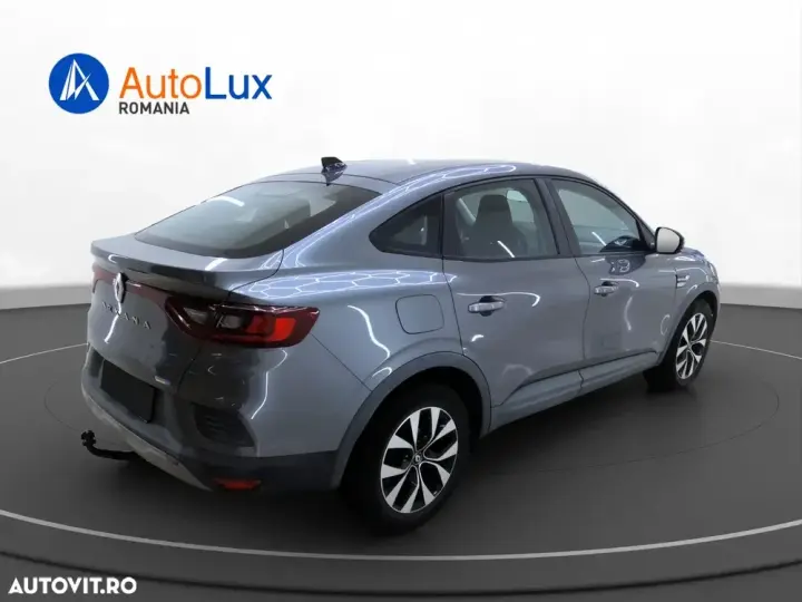Renault Arkana E-TECH Zen
