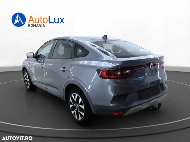 Renault Arkana E-TECH Zen