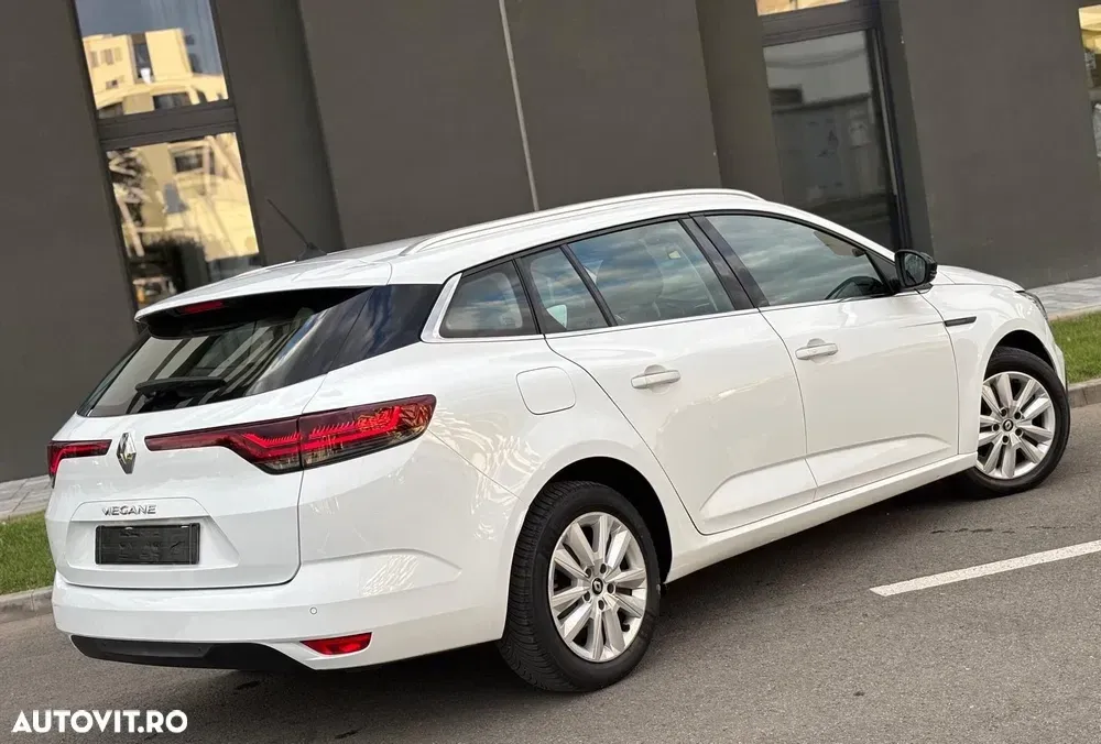 Renault Mégane IV BLUE dCi EDC Zen — imagine 5