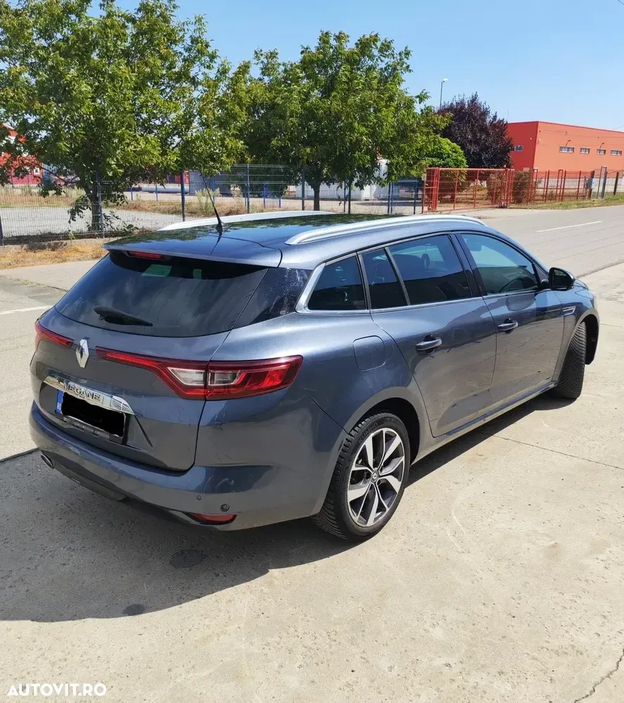 Renault Mégane IV ENERGY dCi 130 BOSE EDITION — imagine 4