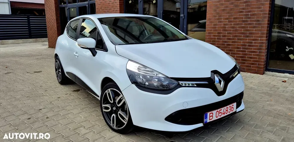 Renault Clio ENERGY TCe 90 Start & Stop Experience — imagine 4