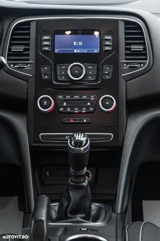 Renault Mégane BLUE dCi 115 INTENS — imagine 4