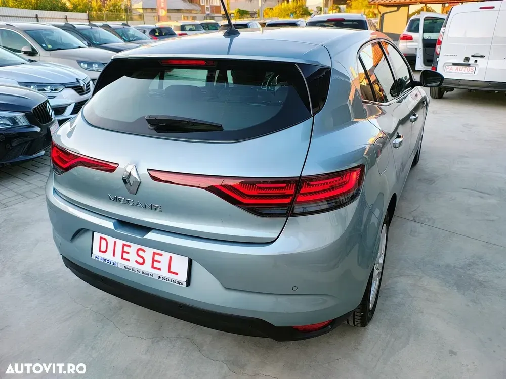 Renault Mégane IV BLUE dCi Limited — imagine 4