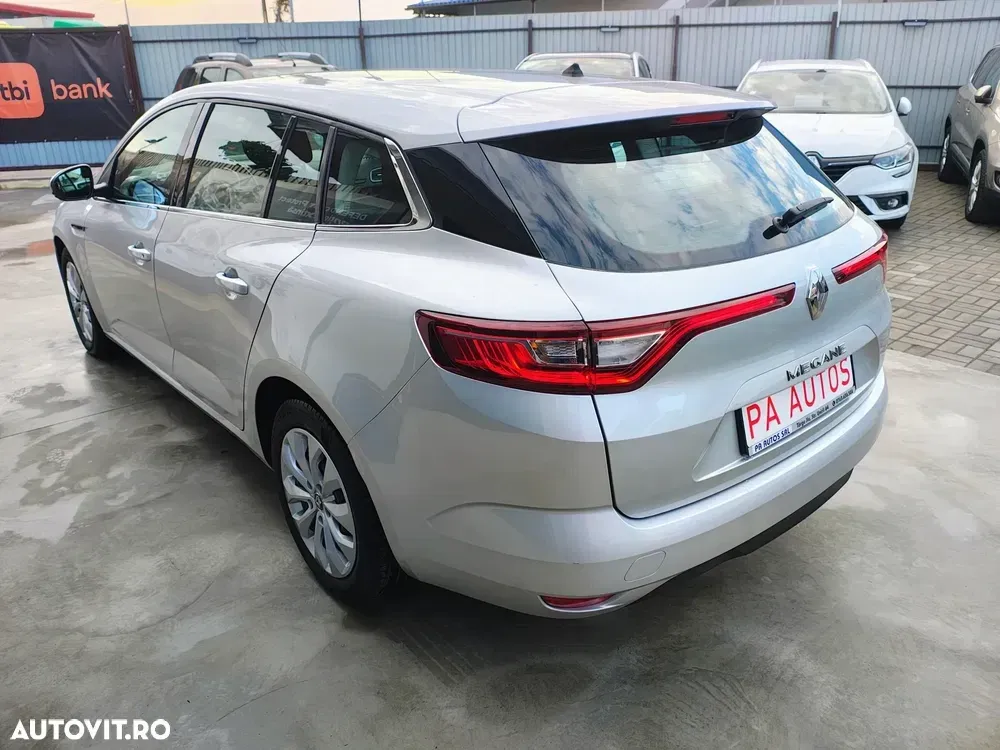 Renault Mégane IV dCi 95 FAP Paris Business — imagine 4