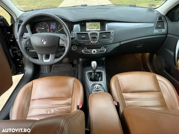 Renault Laguna III dCi 110 FAP Paris Business
