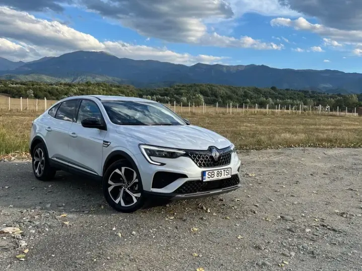 Renault Arkana E-TECH 145 Techno