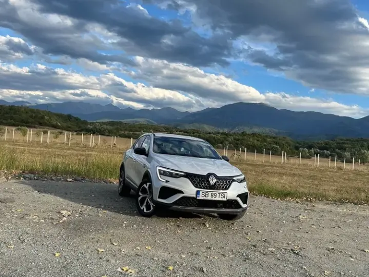 Renault Arkana E-TECH 145 Techno
