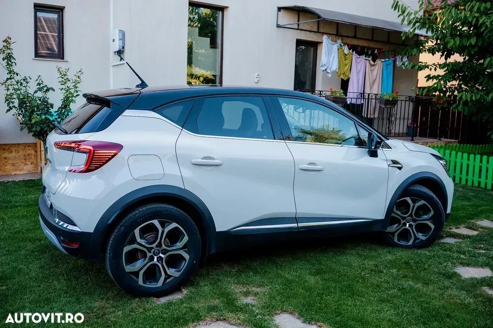 Renault Captur II BLUE dCi EDC Intens — imagine 4