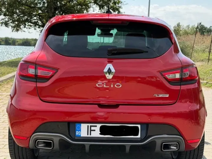 Renault Clio IV [2012 - TCe 200 EDC Sport R.S.
