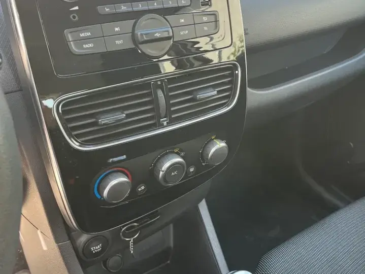 Renault Clio IV [2012 - TCe Life