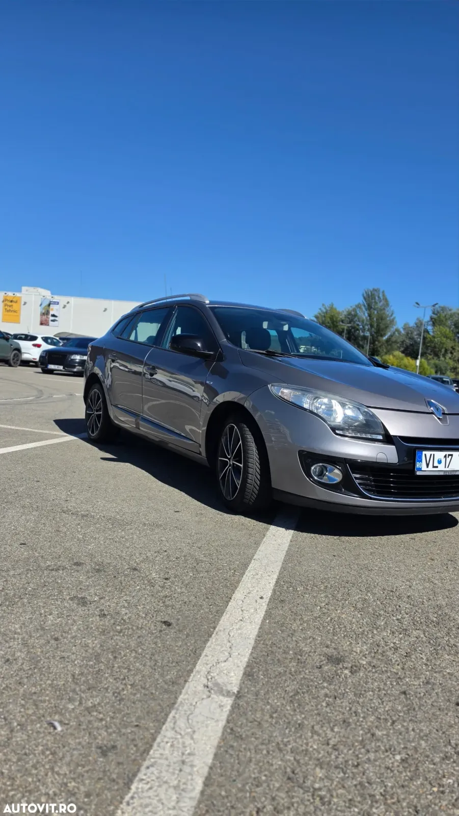 Renault Mégane III ENERGY dCi 110 Start & Stop Bose Edition — imagine 6