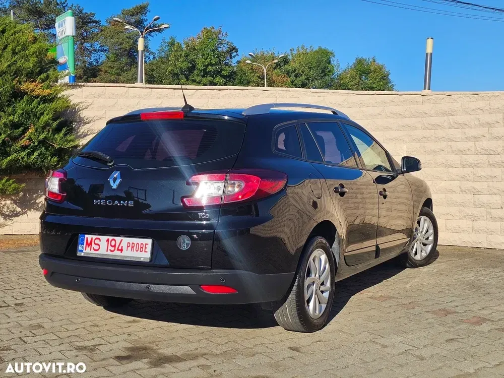 Renault Mégane III ENERGY TCe 130 BOSE EDITION — imagine 3