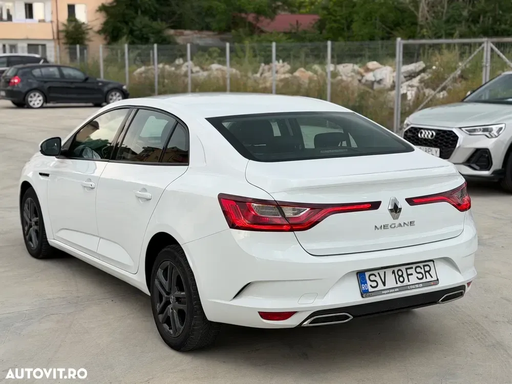 Renault Mégane IV Energy TCe Business — imagine 3