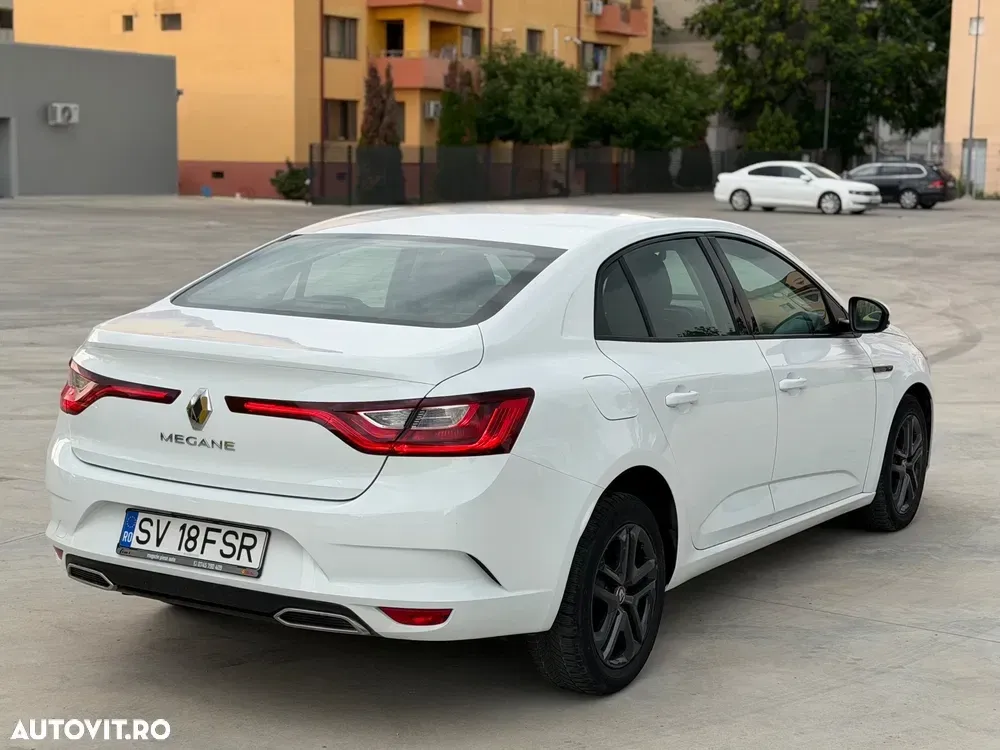 Renault Mégane IV Energy TCe Business — imagine 4