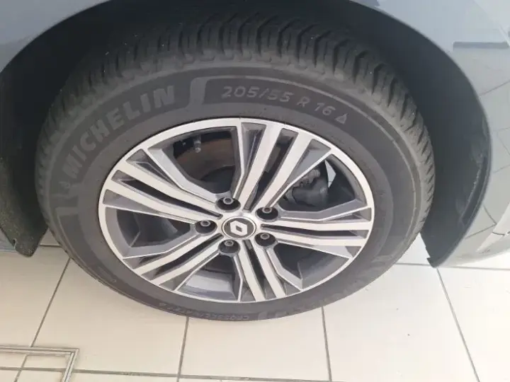 Renault Mégane IV TCe 140 EDC GPF Equilibre