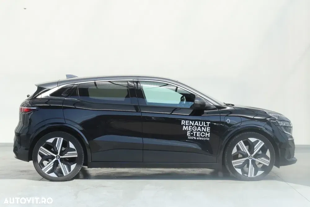 Renault Mégane EV60 optimum charge iconic — imagine 4