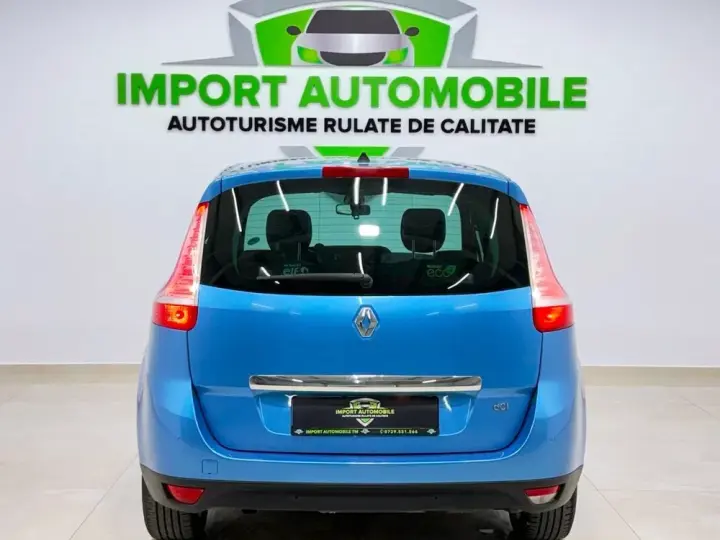 Renault Grand Scenic 1.6 dCi Stop&Start Energy Privilege