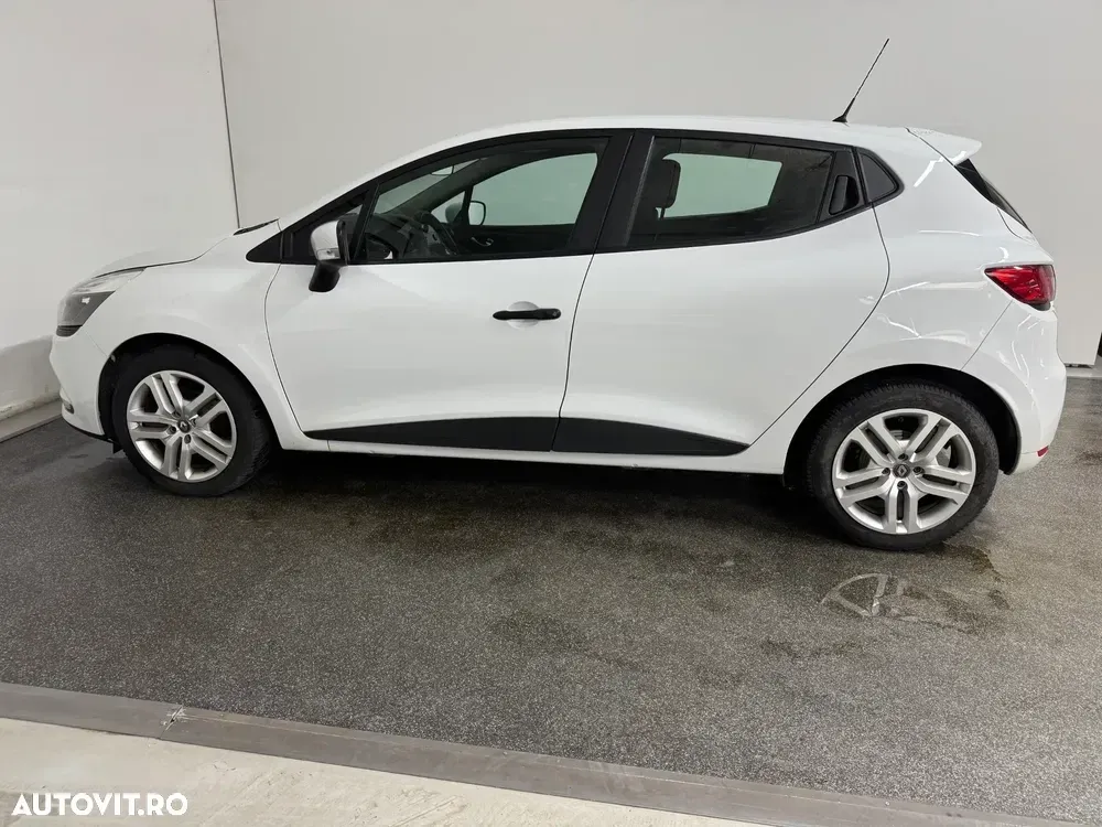 Renault Clio TCe Zen — imagine 2