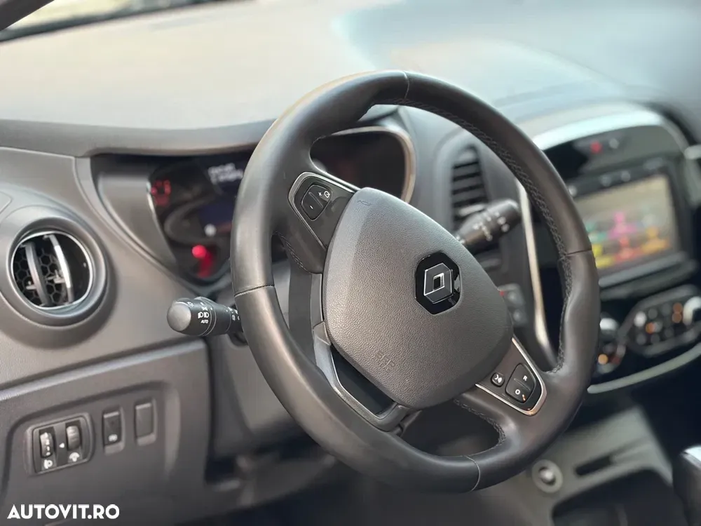 Renault Captur I ENERGY TCe 120 EDC Intens — imagine 4