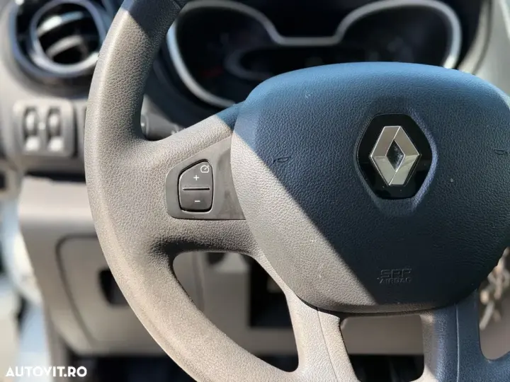 Renault Trafic Start & Stop Combi Expression