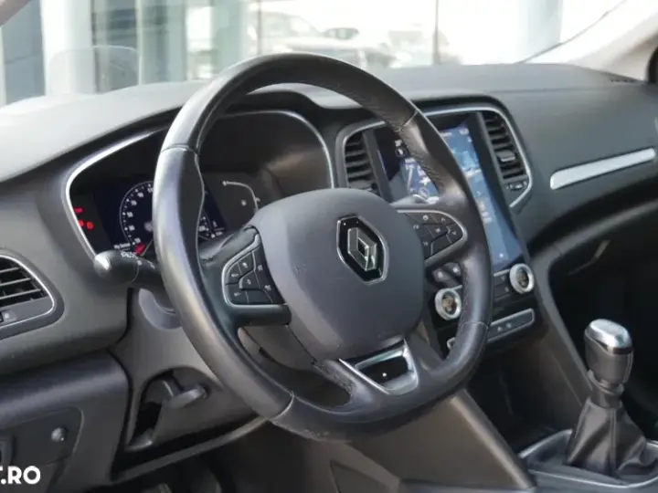 Renault Mégane TCe 140 GPF INTENS
