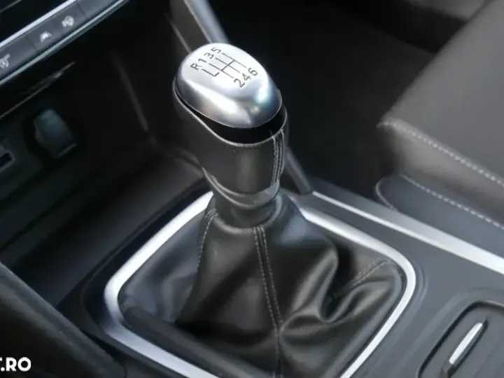 Renault Mégane TCe 140 GPF INTENS