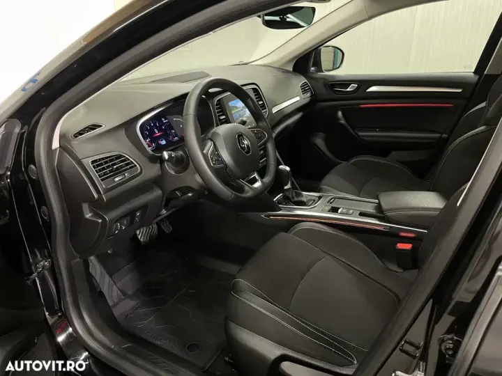 Renault Mégane IV TCe 140 EDC GPF Intens