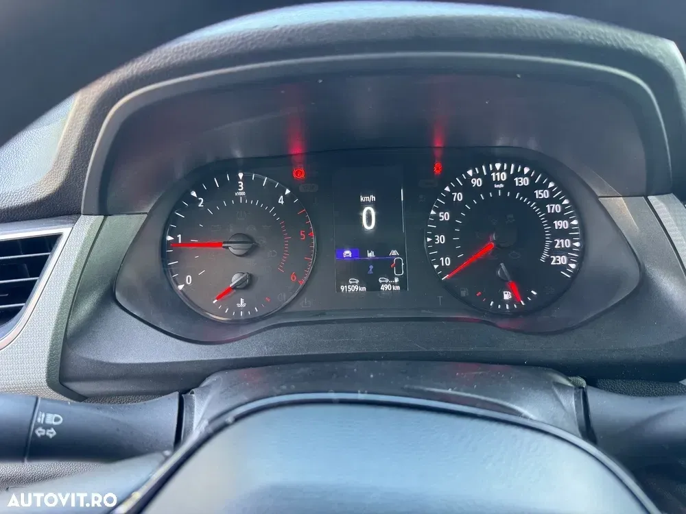 Renault Kangoo 1.5 Blue 95 cabina dubla L2 — imagine 3