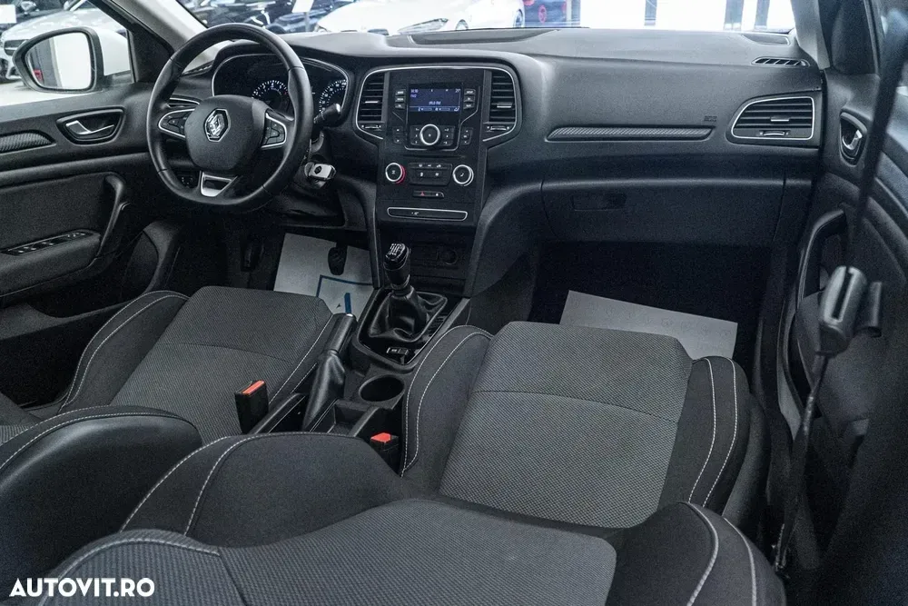 Renault Mégane IV TCE 114 GPF Zen — imagine 2