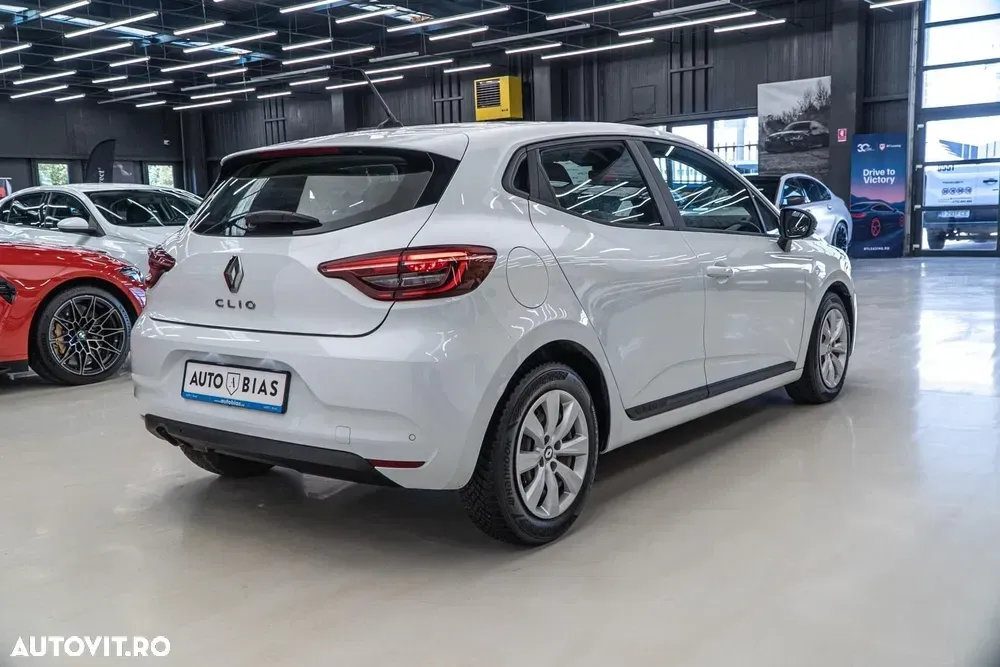 Renault Clio V Blue dCi 100 Evolution — imagine 5