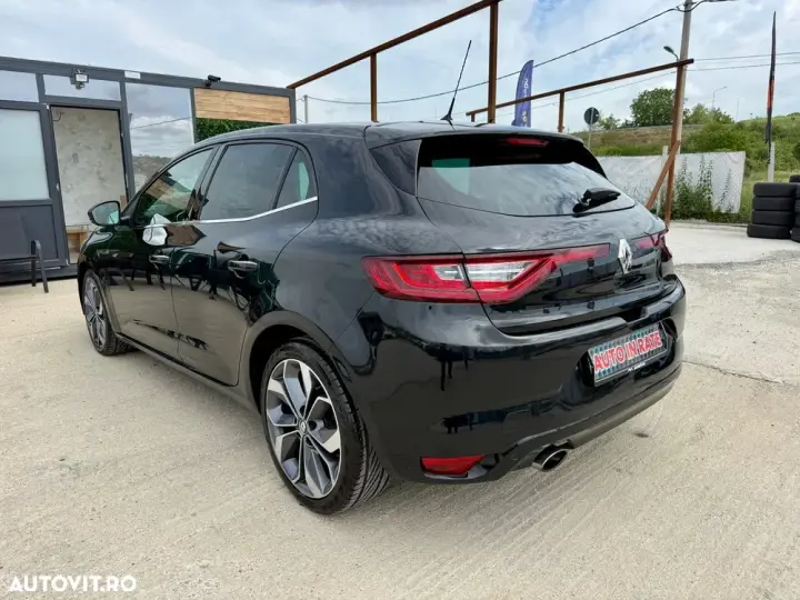 Renault Mégane IV ENERGY TCe 130 EDC INTENS