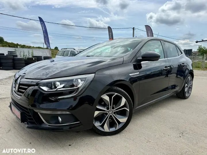 Renault Mégane IV ENERGY TCe 130 EDC INTENS