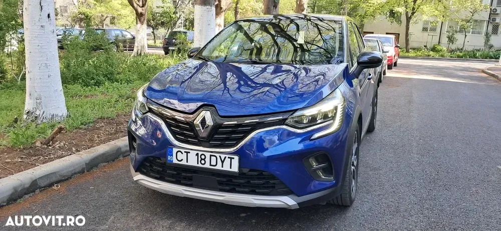 Renault Captur E-TECH Full 145 Techno — imagine 3