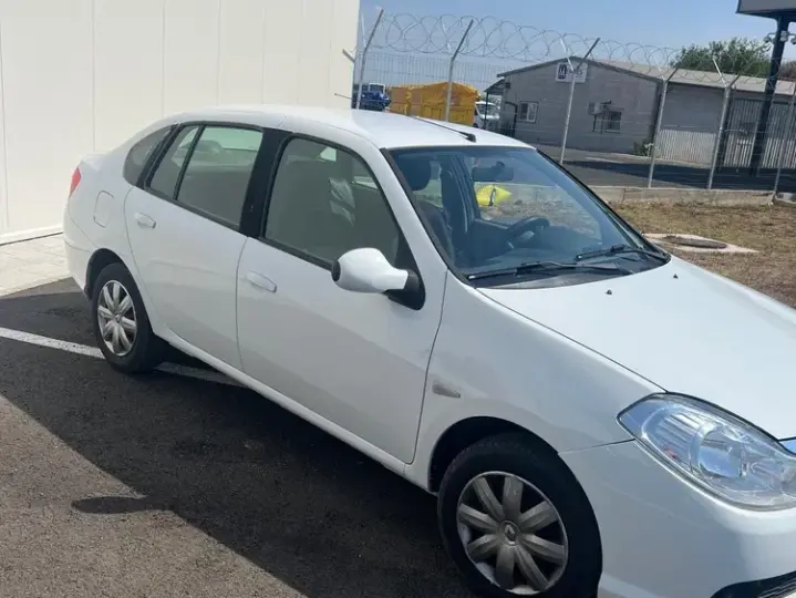 Renault Symbol 1.2 16V Prima