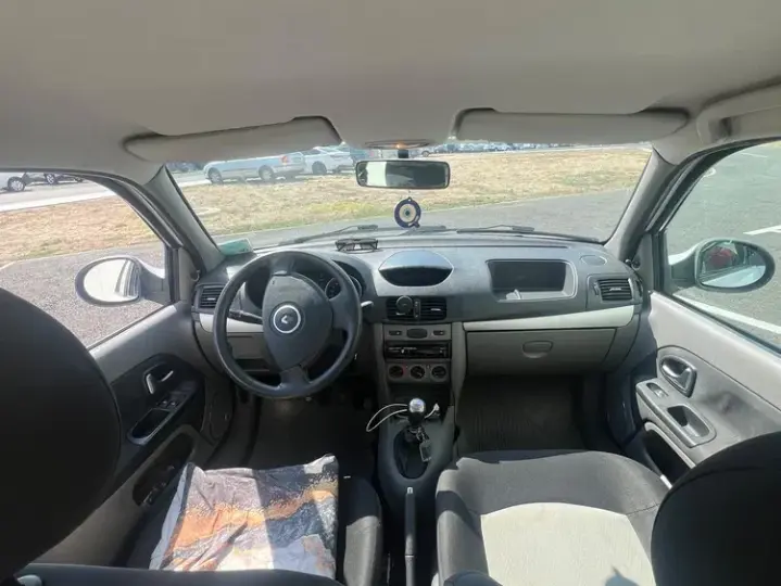 Renault Symbol 1.2 16V Prima