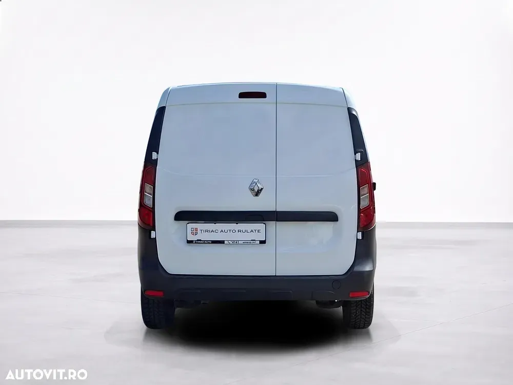 Renault Express — imagine 5