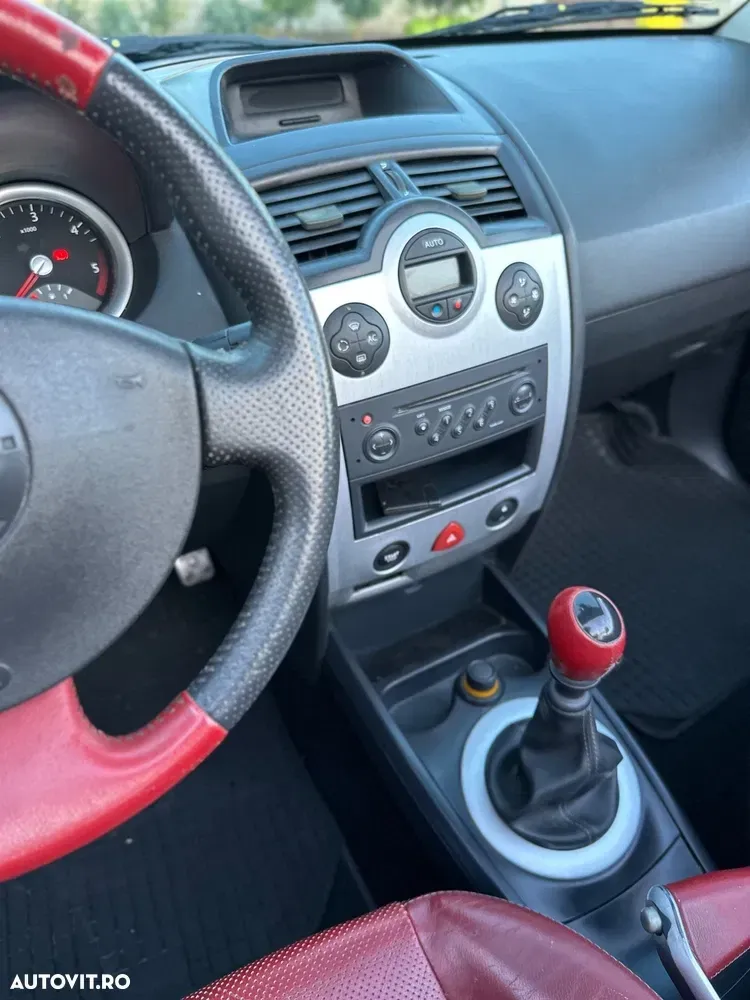 Renault Mégane II 1.9 dCi Coupe-Cabriolet Luxe Privilege — imagine 4