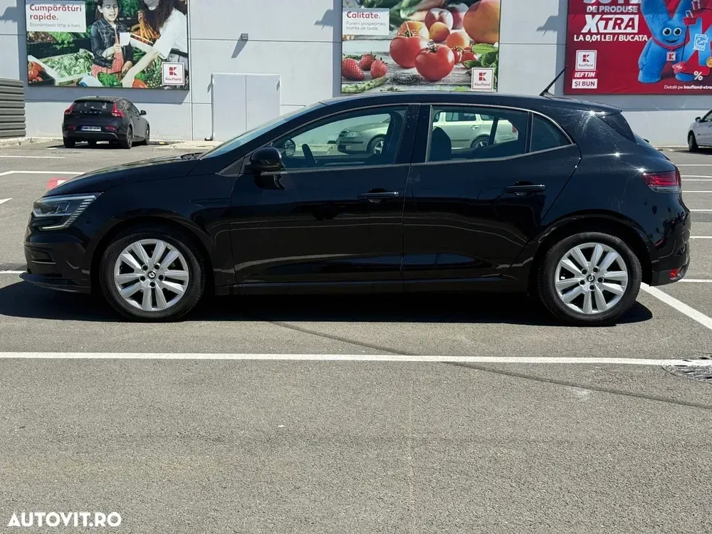 Renault Mégane IV BLUE dCi EDC Limited — imagine 2