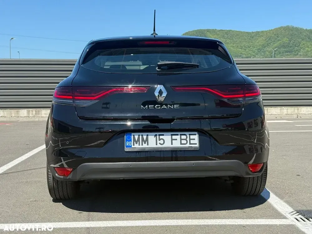 Renault Mégane IV BLUE dCi EDC Limited — imagine 4