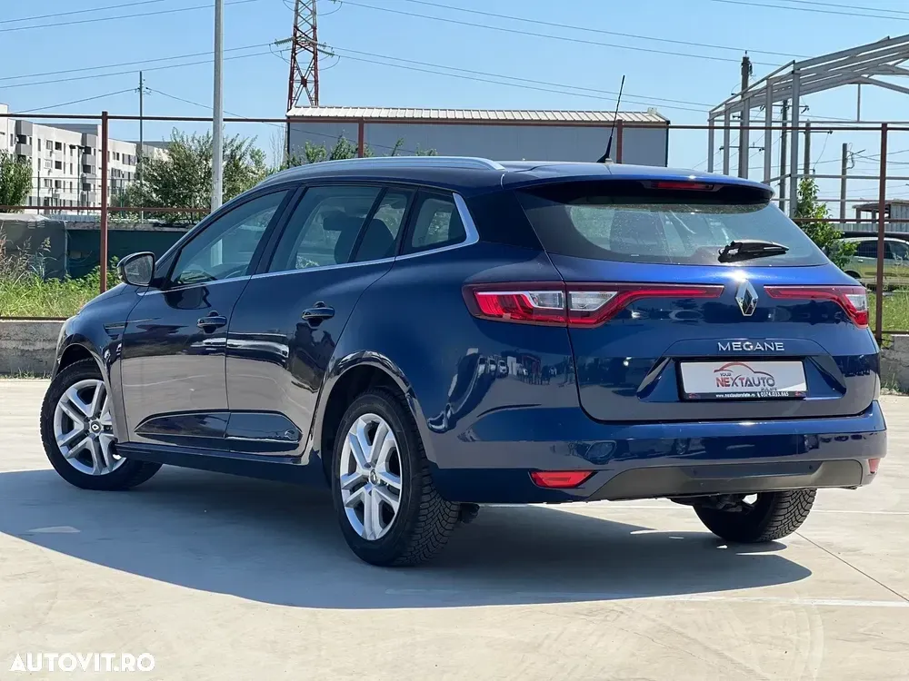 Renault Mégane IV BLUE dCi 115 EDC BUSINESS EDITION — imagine 4