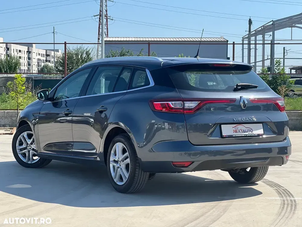 Renault Mégane IV BLUE dCi 115 EDC BUSINESS EDITION — imagine 4