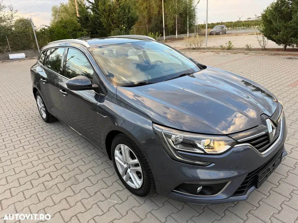 Renault Mégane IV dCi 110 FAP EDC LIMITED — imagine 2