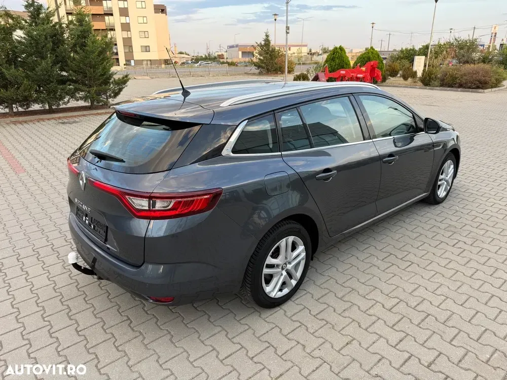 Renault Mégane IV dCi 110 FAP EDC LIMITED — imagine 3