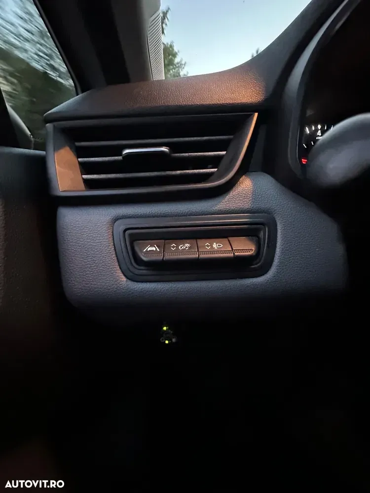 Renault Clio V V 1.0 TCe 90 Equilibre — imagine 6
