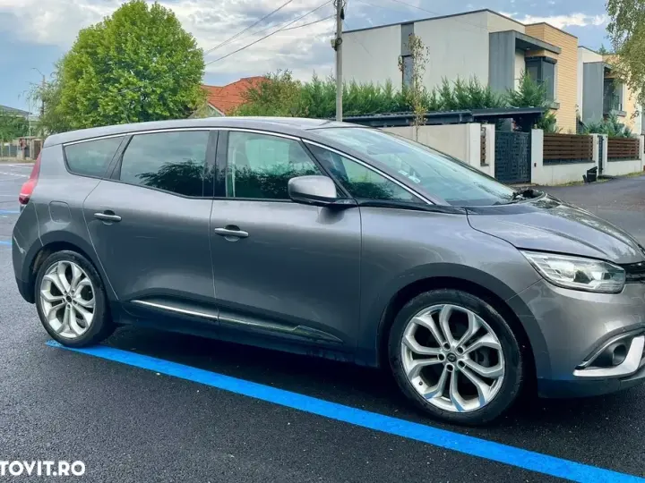 Renault Grand Scenic BLUE dCi 120 BUSINESS EDITION